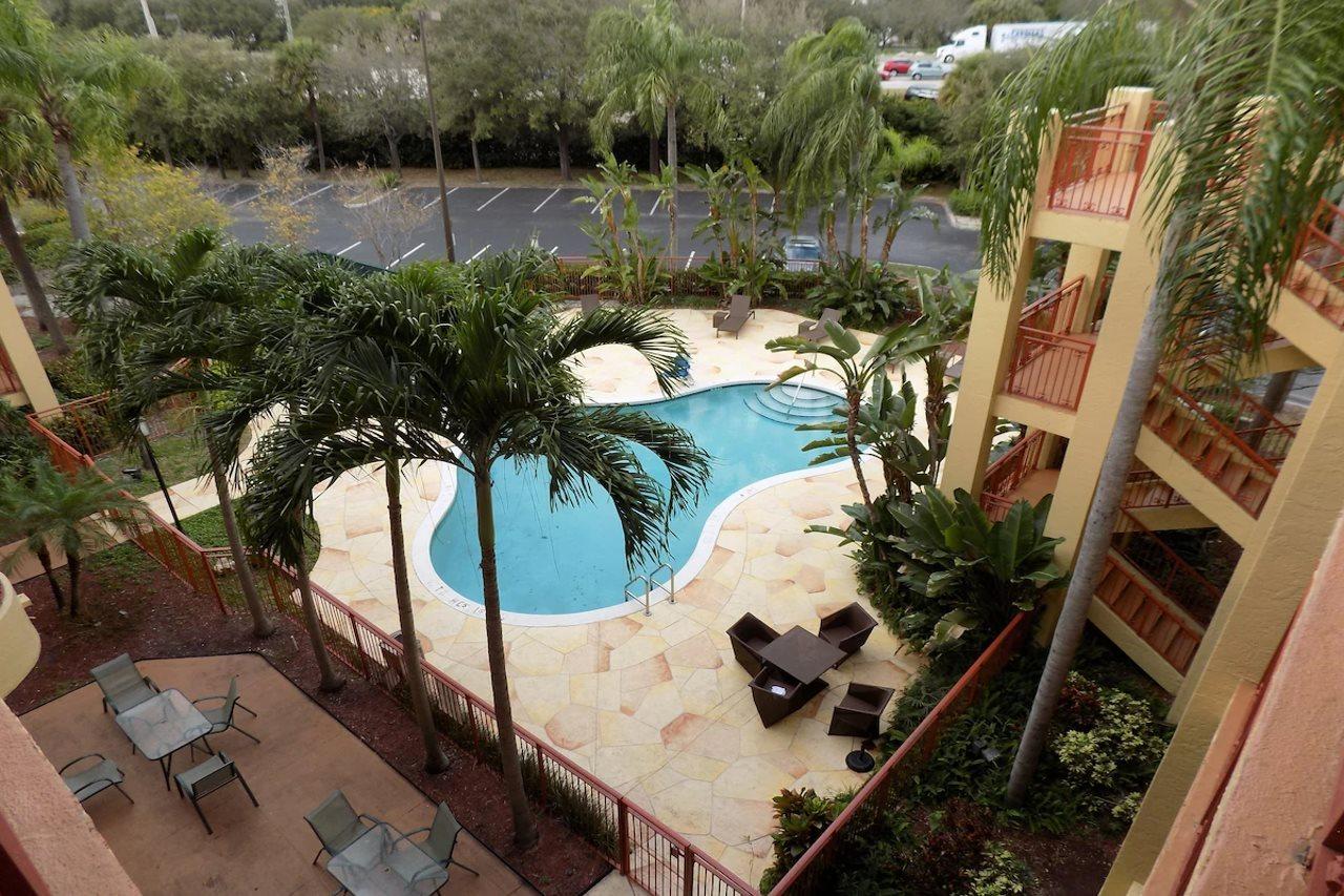 Boca Suites Deerfield Beach; Surestay Collection By BW Eksteriør billede